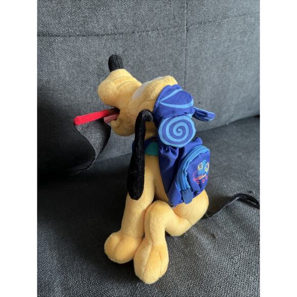 NWT Walt Disney World TOURIST PARK HOPPER PLUTO DOG 8" Plush Stuffed TOY 2004 - Picture 3 of 6